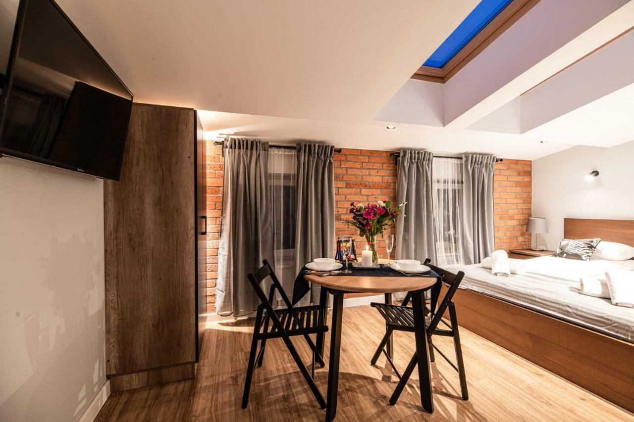 Lubomirskiego 23 Residence - Great Location, 10 Min To Main Square By Foot, Right Next To Main Rail And Bus Station Cracovia Exterior foto