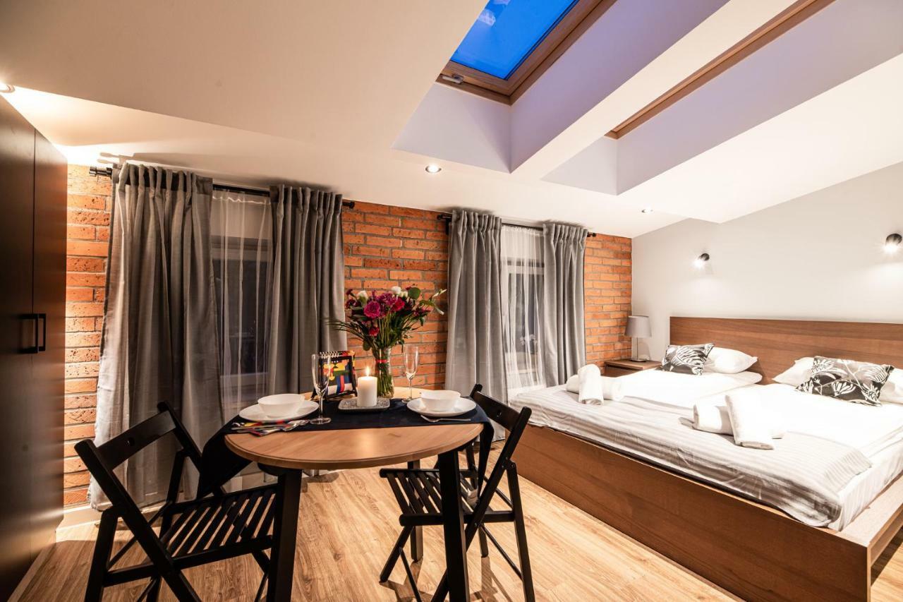 Lubomirskiego 23 Residence - Great Location, 10 Min To Main Square By Foot, Right Next To Main Rail And Bus Station Cracovia Exterior foto